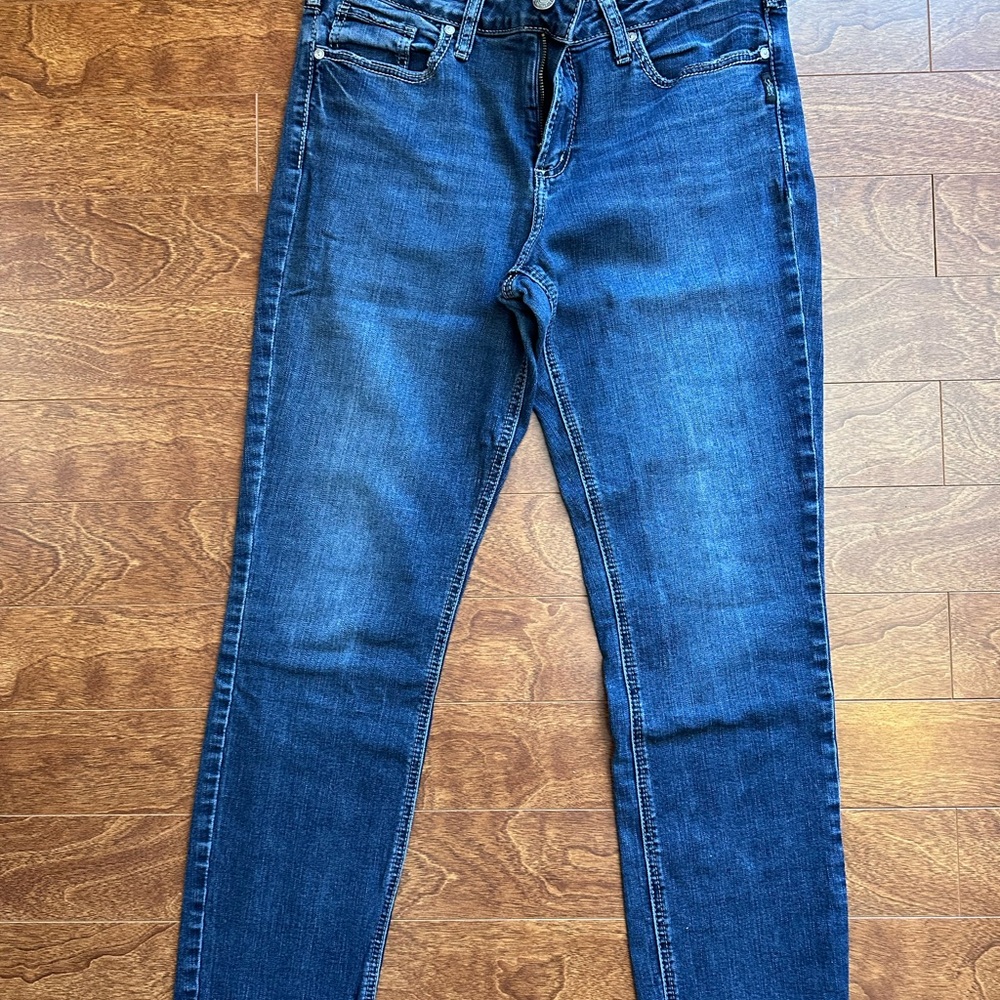 Silver Jeans Women's Slim Jeans in Dark Blue Wash